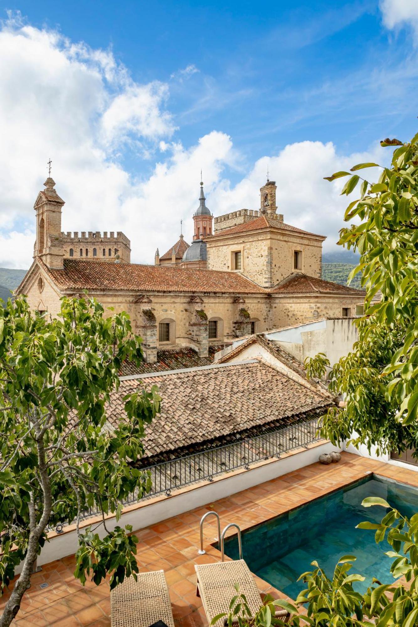 גואדלופה Apartamentos Turisticos El Patio Del Nogal מראה חיצוני תמונה