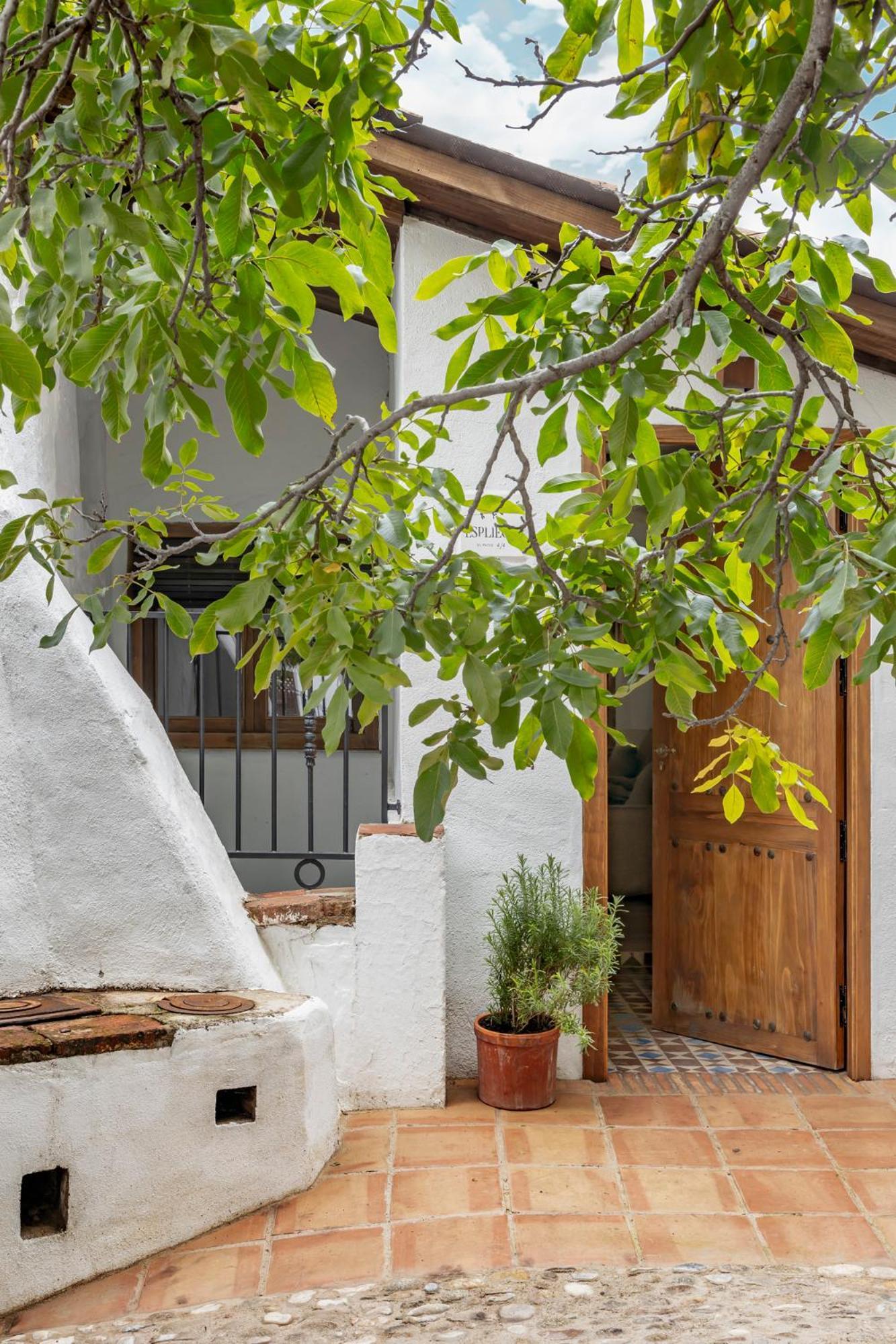 גואדלופה Apartamentos Turisticos El Patio Del Nogal מראה חיצוני תמונה